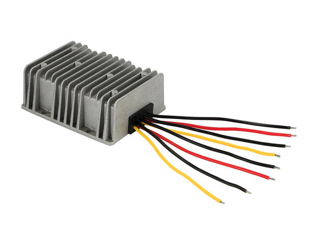 ConnectED 24v til 12v inverter Konverterer både konstant og tenning 10A 