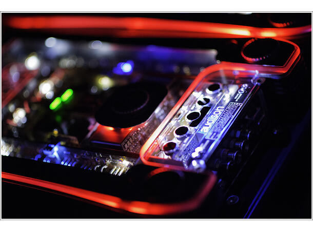 Audison Thesis HV VENTI 1600W RMS @ 4ohm i Hi-Power! 