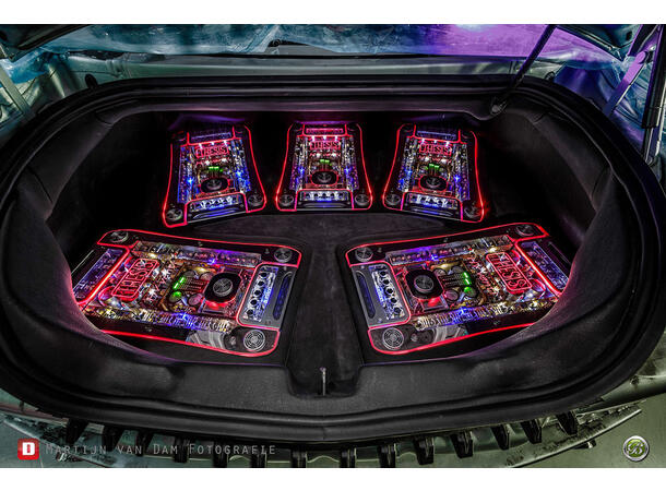 Audison Thesis HV VENTI 1600W RMS @ 4ohm i Hi-Power! 